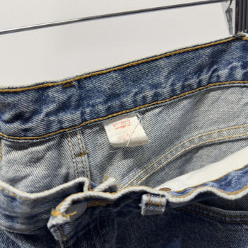 1990s Levi's 550 Faded Distressed Jeans