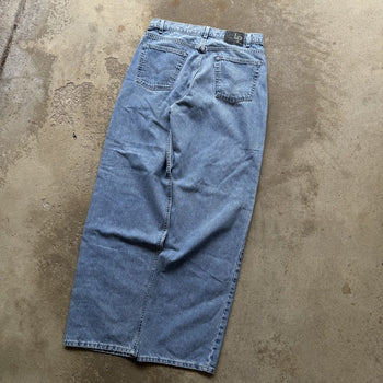 1990s LEVI'S L2 BAGGY FIT BLUE DENIM SKATER JEANS