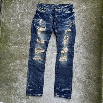 ROBIN'S JEANS STUDDED FLAP DISTRESSED WASHED DENIM JEANS