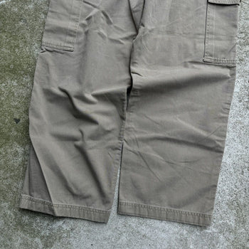 2000s TOMMY JEANS KHAKI CARGO SKATER PANTS