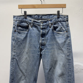 Vintage 1980s Made in USA Levi's 501 Faded Jeans