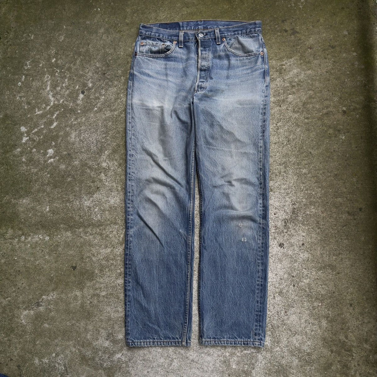 1990s LEVI'S 501XX MADE IN USA FADED THRASHED DENIM JEANS