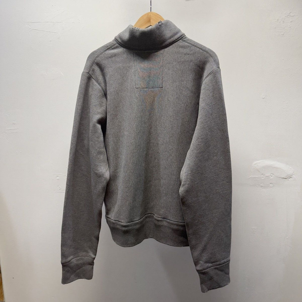 Vintage 2000s Abercrombie Ezra Fitch Distressed Sweatshirt