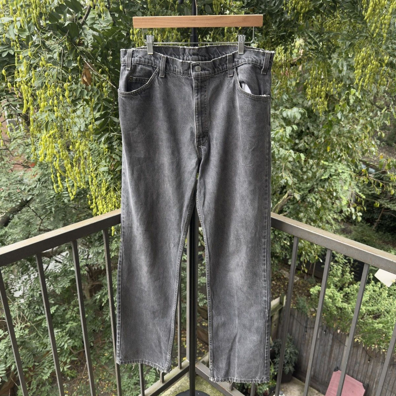 1990s Levi's 505 Black Yarn Dyed Jeans Faded Distressed - Made in USA