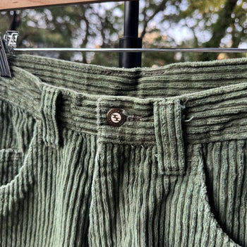 1990s Y2K Billabong Baggy Corduroy Shorts