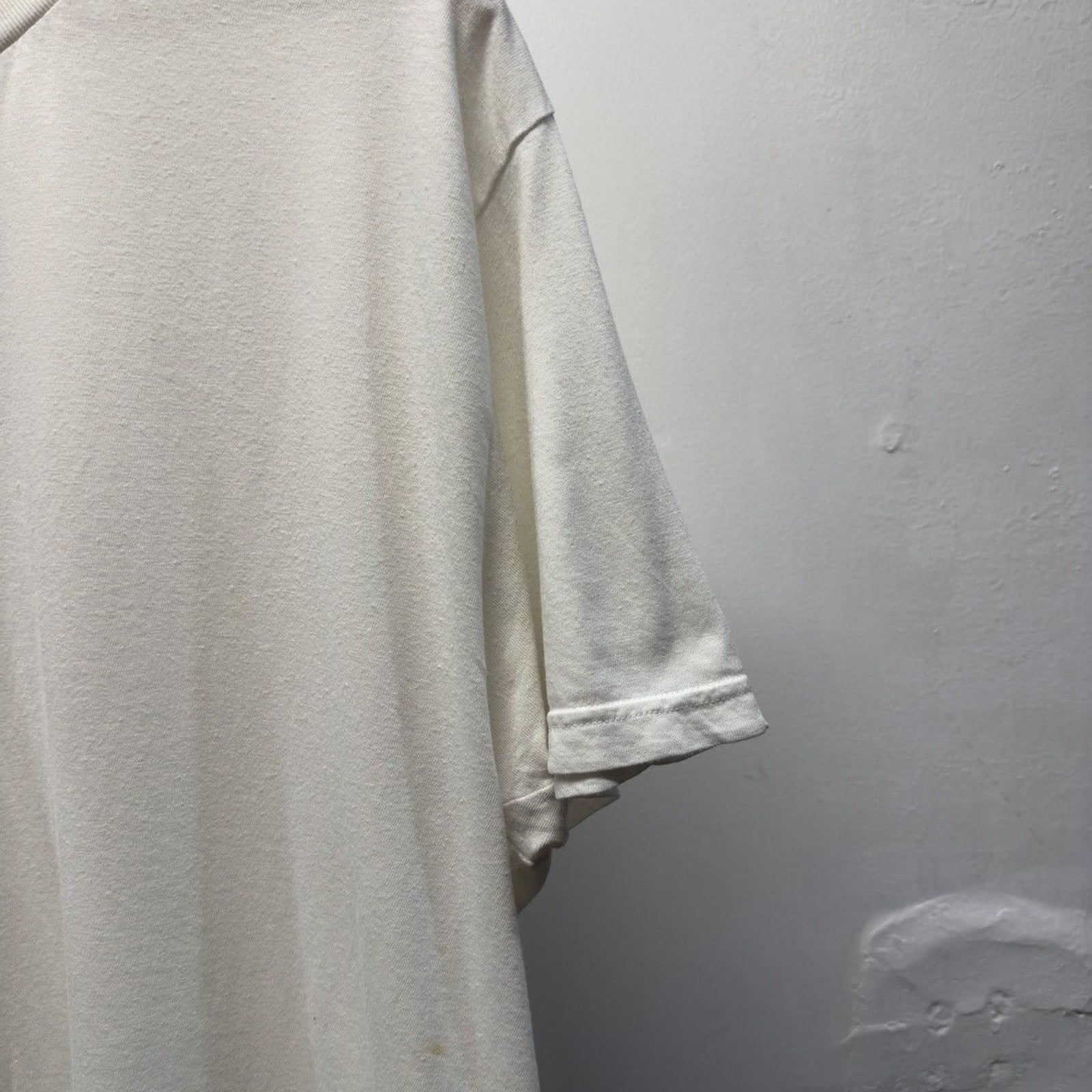 Vintage 1990s Faded Distressed Blank White Tee