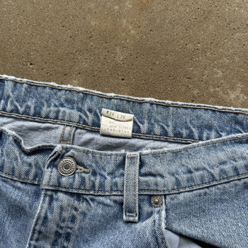 1990s LEVI'S L2 BAGGY FIT BLUE DENIM SKATER JEANS